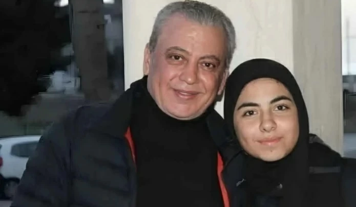 بعد رسالة مؤثرة.. مصرع فنان لبناني وابنته في غارة استهدفت منزلهما
