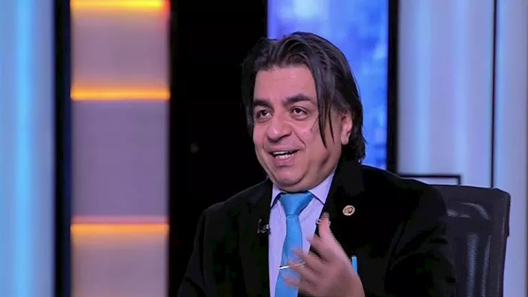 جمال شعبان: التدخين والانفعال الشديد يفقدان المرأة حمايتها القلبية
