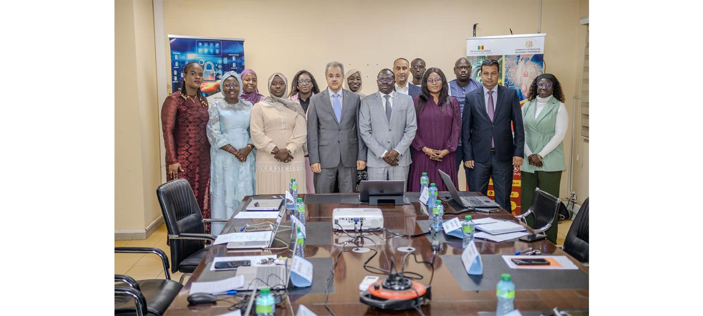 رئيس سلطة حماية البيانات يجري مباحثات مع نظيره السنغالي