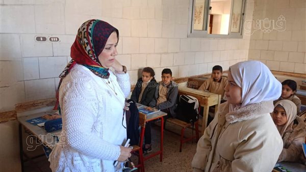 مدير تعليم مطروح تتفقد انتظام العملية التعليمية بعدد من المدارس