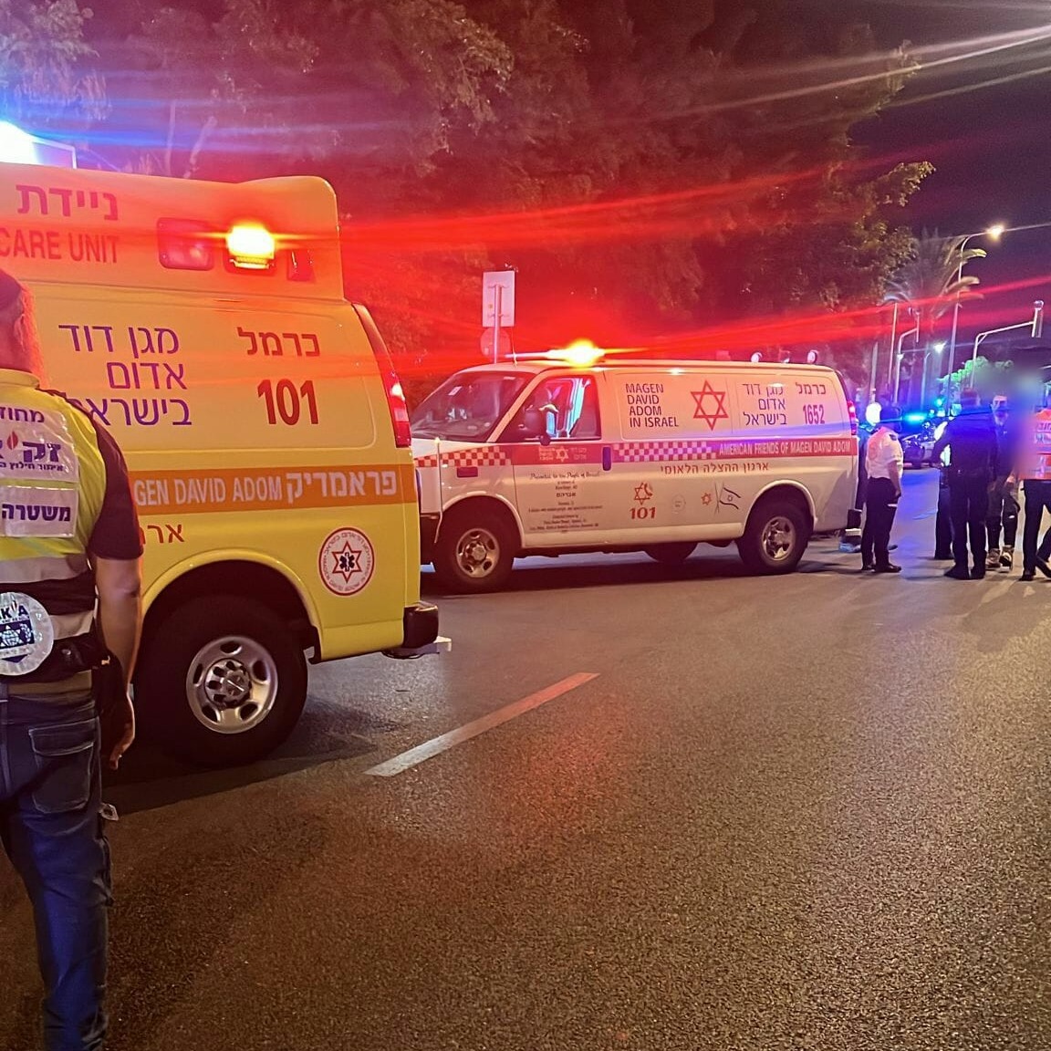 إصابة شاب بجراح خطيرة جراء حادث دراجة نارية على شارع 70