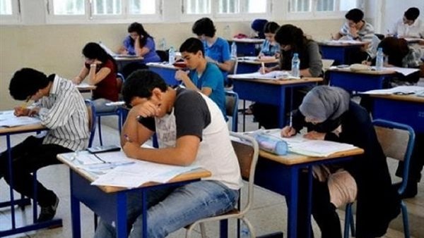 لطلاب الثانوية العامة 2026، خبير تربوي يوجه نصائح للطلاب قبل امتحان اللغة الأجنبية الأولى غدا