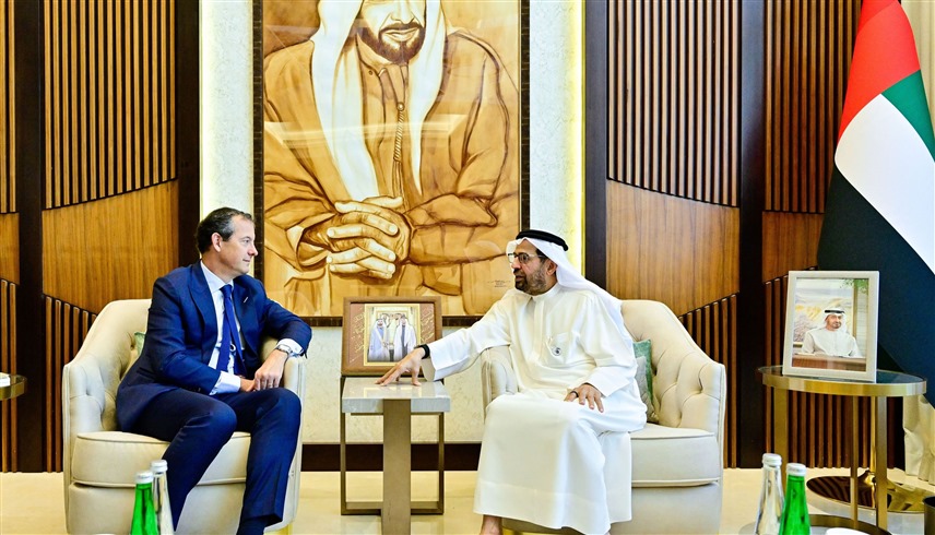 الإمارات وبريطانيا تبحثان تعزيز الشراكة الاستراتيجية والتنسيق الدولي