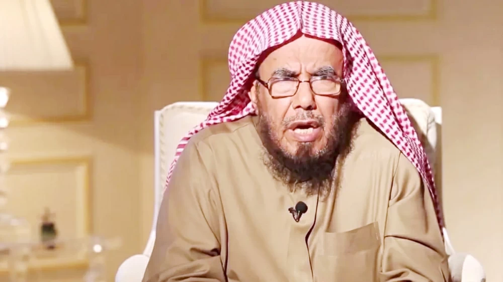 المطلق: الصلاة في مساجد مكة بمائة ألف صلاة