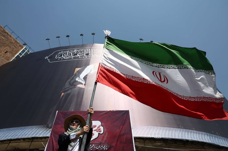 وول ستريت جورنال: معضلة ترامب.. من الحروب الأبدية إلى محادثات متواصلة مع طهران العارفة بخطوطها الحمراء