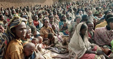 تدهور أوضاع النازحين فى السودان.. 72% من نازحى النيل الأبيض يقيمون فى العراء بدون خدمات.. ارتفاع الإصابات بجدرى القردة وسوء التغذية فى جبل مرة.. ومقتل وإصابة مدنيين فى قصف بمسيّرة على بلدة كبم بجنوب د