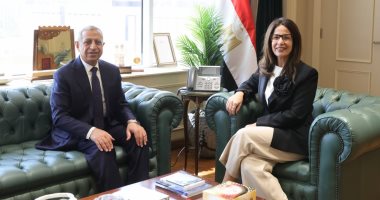 وزيرة الثقافة تلتقي رئيس الأكاديمية العربية للعلوم والتكنولوجيا لبحث التعاون