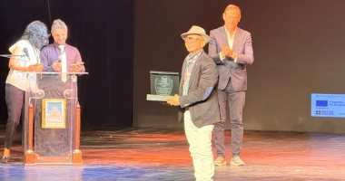 مهرجان ليلة رقص معاصر يكرم أحمد العطار وكريمة منصور ووليد عونى بافتتاح دورته 9