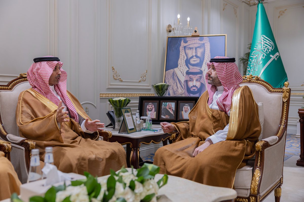 نائب أمير الحدود الشمالية يستقبل نائب الرئيس التنفيذي لقطاع تشغيل المدن الصناعية بـ"مدن"