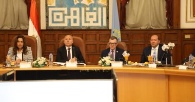 ​وزراء التنمية المحلية والتخطيط ومحافظ القاهرة يشهدون مؤتمر المشروعات الخضراء