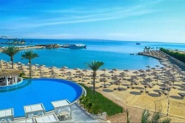 استعدادات مكثقة داخل المنشات السياحية لاستقبال عيد الفطر