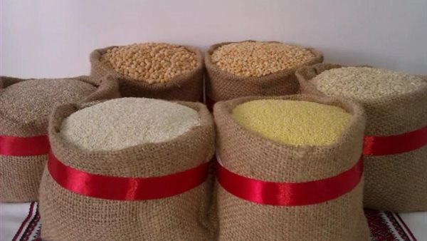 انخفاض الذرة والصويا، أسعار الأعلاف والحبوب اليوم في الأسواق