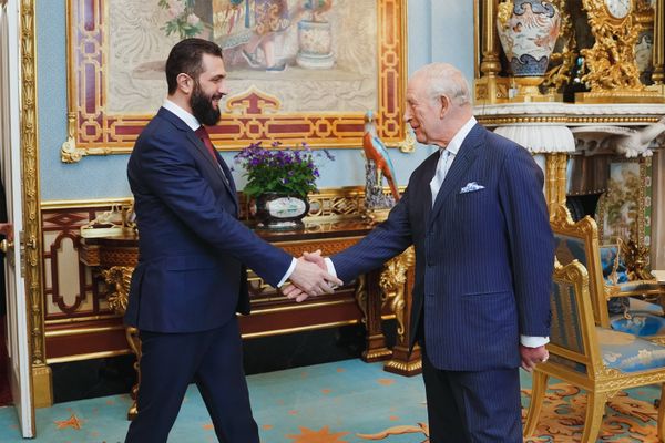 ملك بريطانيا يستقبل رئيس سوريا في قصر باكنغهام