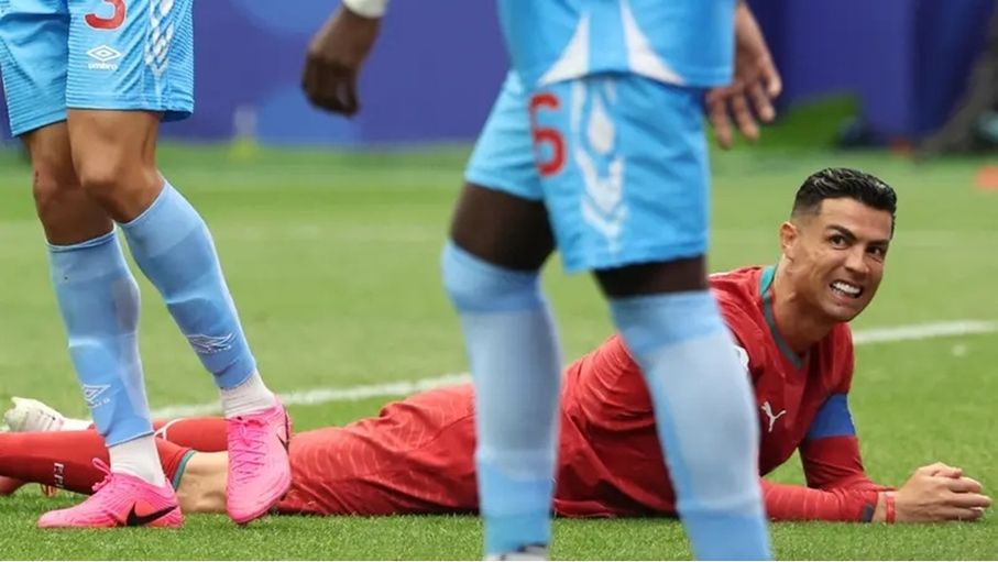 هنري ينتقد رونالدو: يكفي "إفساداً" لكرات لاعبي البرتغال