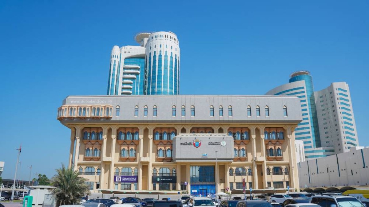 «أراضي دبي» تتيح إعادة بيع 7.8 ملايين رمز عقاري ضمن نطاق تجريبي