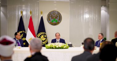أمن مصر وصلابة مؤسساتها على رأس الأولويات.. سياسيون: رسائل الرئيس السيسي من أكاديمية الشرطة تعكس ضرورة الوعي الوطني في مواجهة التحديات واستلهام دورس 2011 في تماسك الجبهة الداخلية..وتوضح مخاطر الجهل وا