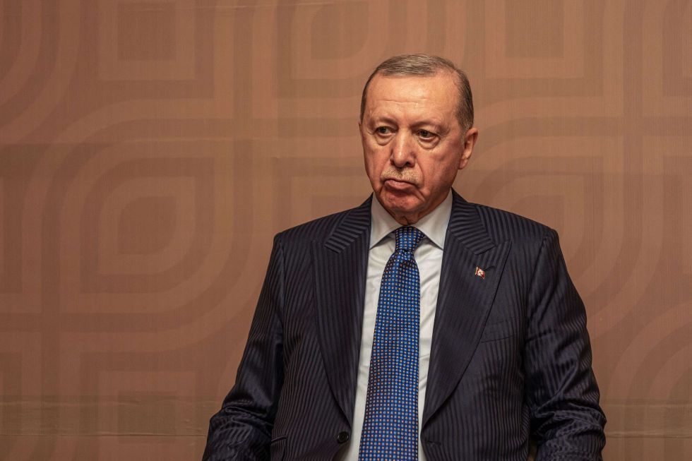 أردوغان: وجهنا التحذيرات اللازمة لإيران بعد دخول صاروخ مجالنا الجوي