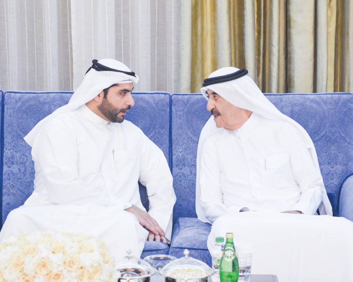 حاكما عجمان وأم القيوين يواصلان تقبل التهاني برمضان