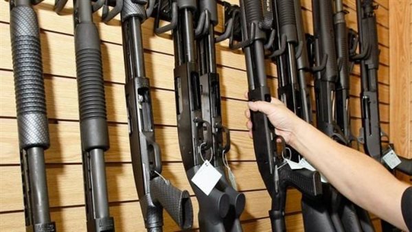 9 شروط لمنح ترخيص حيازة السلاح وفقا للقانون