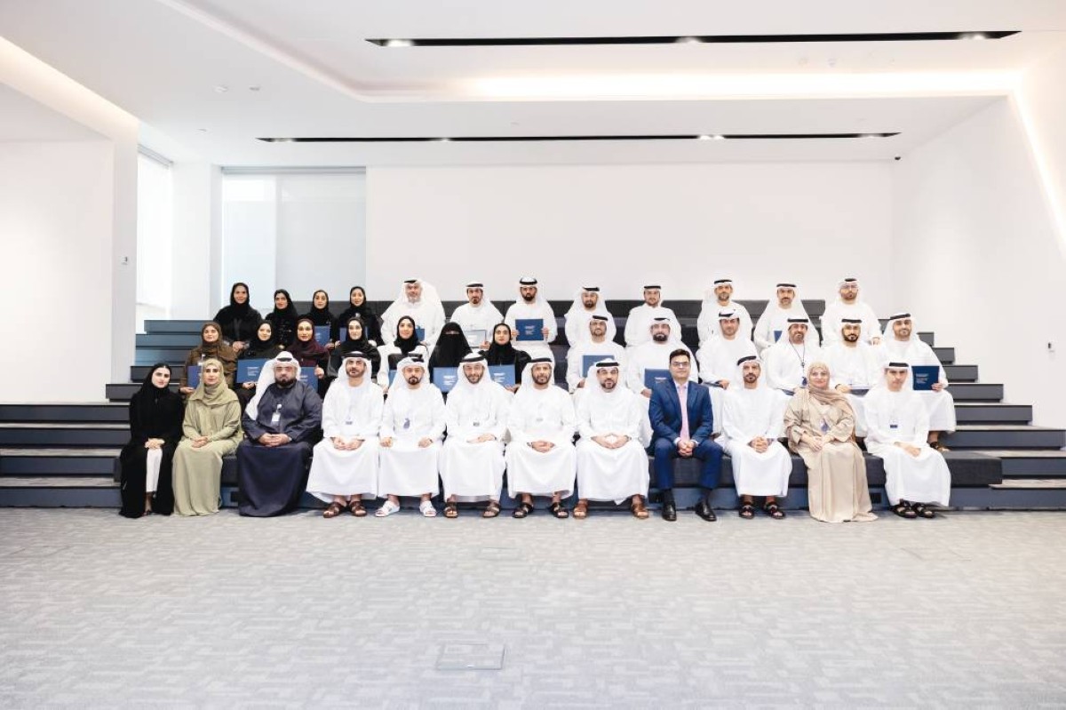 بلدية دبي تخرّج دفعة من برنامج «قيادات المستقبل»