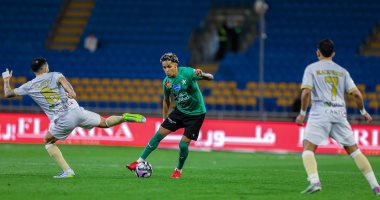 التعاون يعقد موقف النجمة بثنائية في الدورى السعودي بمشاركة دونجا