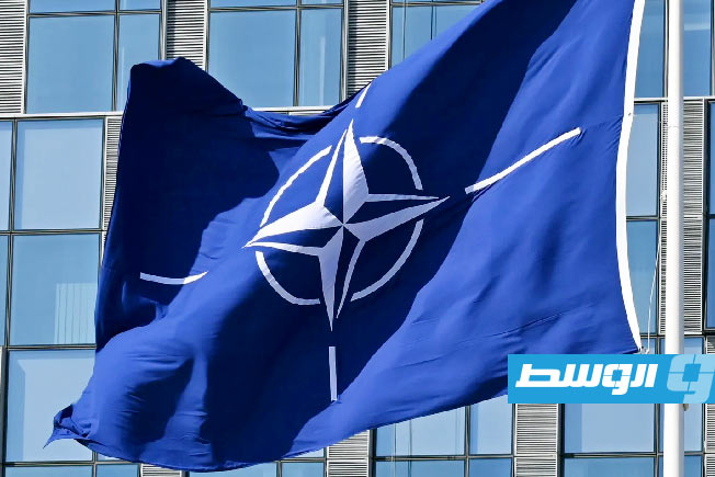 على خلفية الحرب.. «ناتو» يؤكد «تعديل وضع» بعثته في العراق وينفي انسحابها