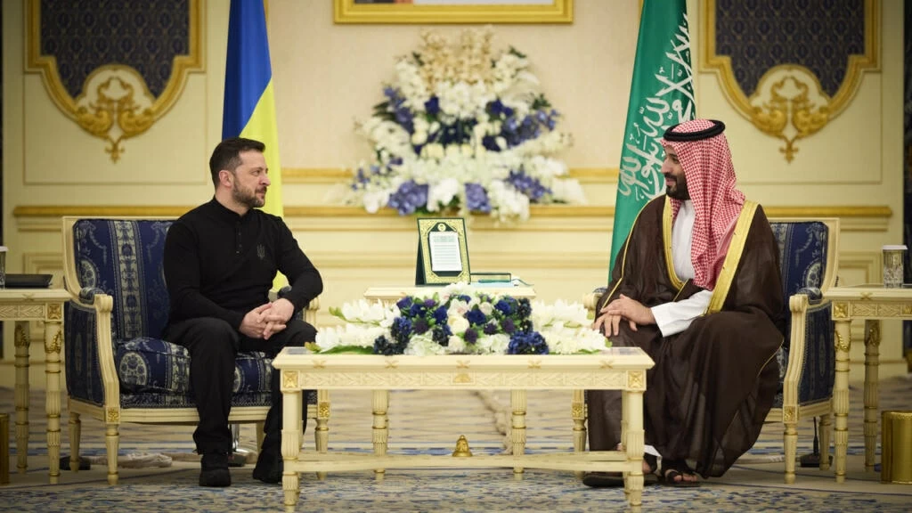 زيلينسكي: صفقات طائرات مسيّرة مع السعودية وقطر والإمارات.. وخطوط إنتاج مشتركة قريباً