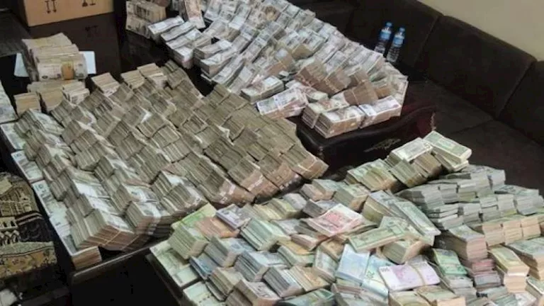 الداخلية توجه ضربة جديدة لتجار العملة في حملات مكثفة خلال 24 ساعة