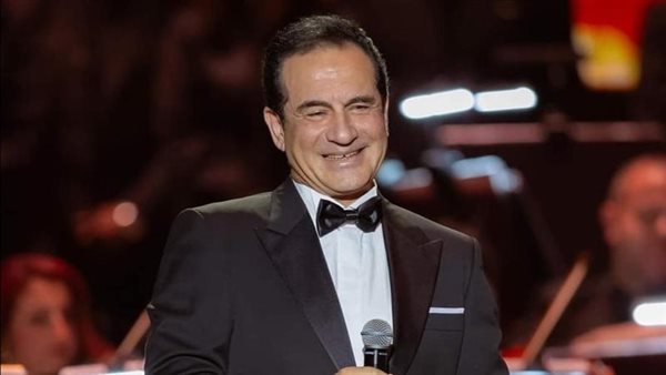 أول تعليق من الفنان محمد ثروت بعد إجرائه عملية جراحية