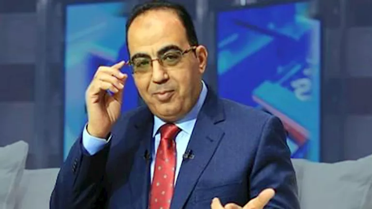 أبو المعاطي زكي يجيب عن سؤال الساعة: إمام عاشور هيجدد في الأهلي؟