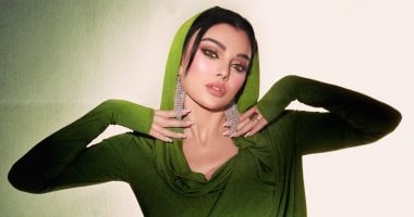 هيفاء وهبى تتألق بإطلالة خضراء أنيقة فى عيد الفطر