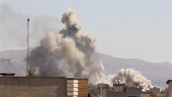 إعلام إيراني: غارة استهدفت اجتماعا لقيادات في كرج بمحافظة البرز