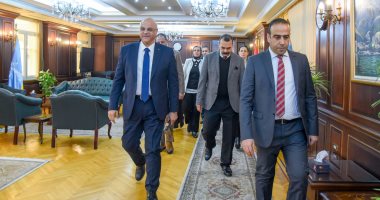 محافظ الإسكندرية الجديد من مكتبه: سأبذل قصارى جهدى فى كل الملفات