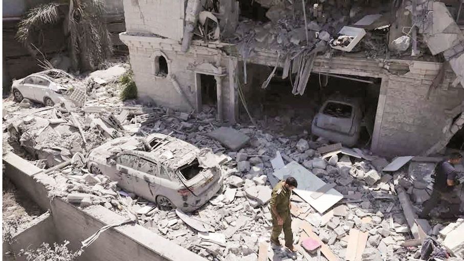 "هآرتس": معدل اعتراض الصواريخ من إيران قل كلما طالت الحرب