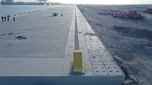 تداول 12 ألف طن و732 شاحنة بضائع عامة ومتنوعة بموانئ البحر الأحمر