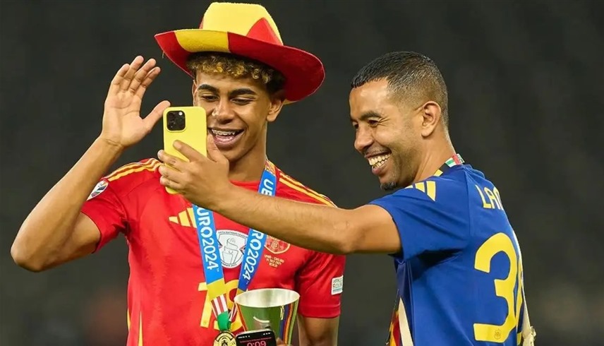 والد لامين يامال في برنامج "التوك شو"