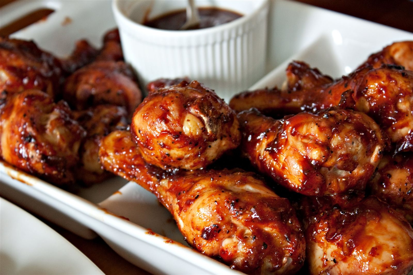لو زهقتي من اللحمة .. طريقة عمل دبابيس الفراخ بالخضار