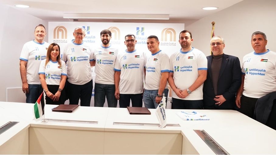 هايبرماكس الأردن توقع شراكة مع نجم المنتخب الوطني يزن النعيمات لدعم "النشامى"