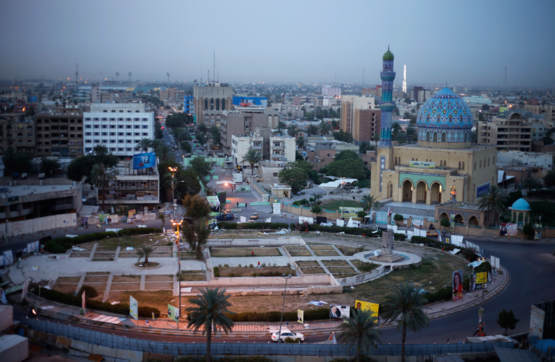 السوداني يعلن تعطيل الدوام في العراق يومي الأربعاء والخميس بمناسبة تأهل المنتخب الوطني لكأس العالم