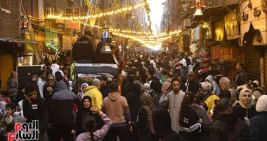 احتفال أسطورى لأهالي إمبابة لحظة إطلاق مدفع رمضان