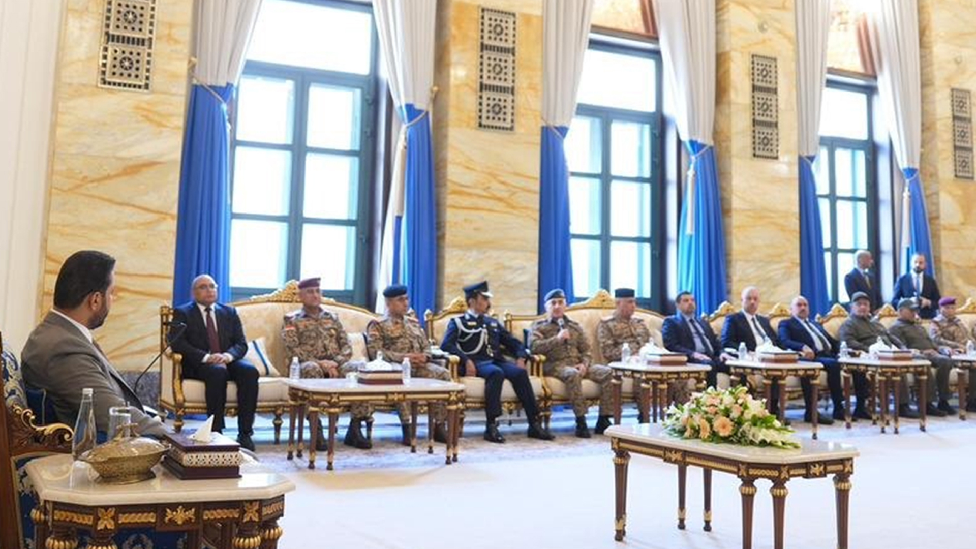 الزيدي وصل لـ”صفقات الدفاع” وإشارة المالكي والسوداني متقاطعة