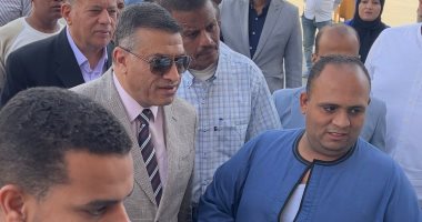 الصوامع تستقبل الذهب الأصفر ومحافظ قنا يتابع أعمال توريد القمح