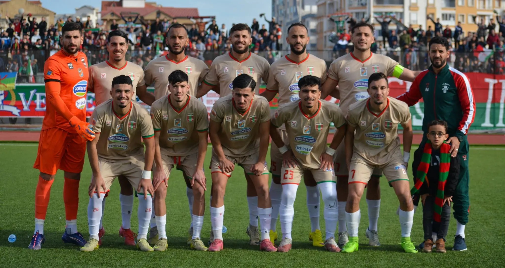 شبيبة بجاية تطالب بالتأهل على البساط