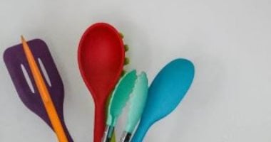 أدوات في مطبخك يجب تغييرها بانتظام.. أسباب تدفعك لاستبدالها كل 6 أشهر