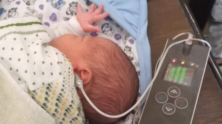 مبادرة الكشف المبكر على السمع.. 9.5 مليون طفل تحت مظلة الفحص و34 مركزاً متخصصاً للعلاج