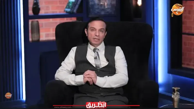 ”الهيكيكوموري”.. نوح غالي يكشف عن الوباء الصامت الذي يحول ملايين الشباب إلى أشباح خلف الشاشات