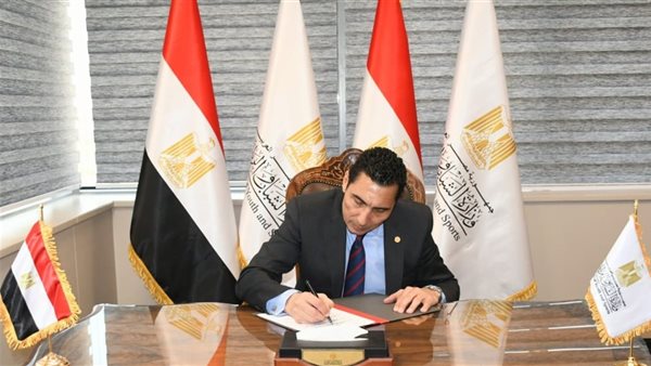 وزير الشباب يوقع مذكرتي تفاهم مع دول بريكس بلس بحضور سفيري البرازيل والهند