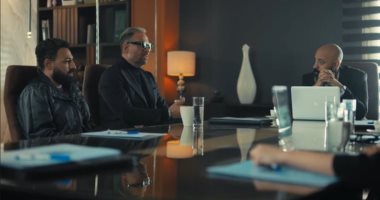 مسلسل أولاد الراعي الحلقة 3.. ماجد المصري يرغب في شراء أسهم الراعي