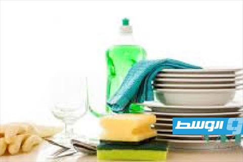 خلطة منزلية فعّالة لإزالة الدهون العنيدة من أواني الطبخ.