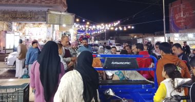 زحام على المحلات والأسواق بجنوب سيناء لشراء وجبة سحور أول ليالى رمضان